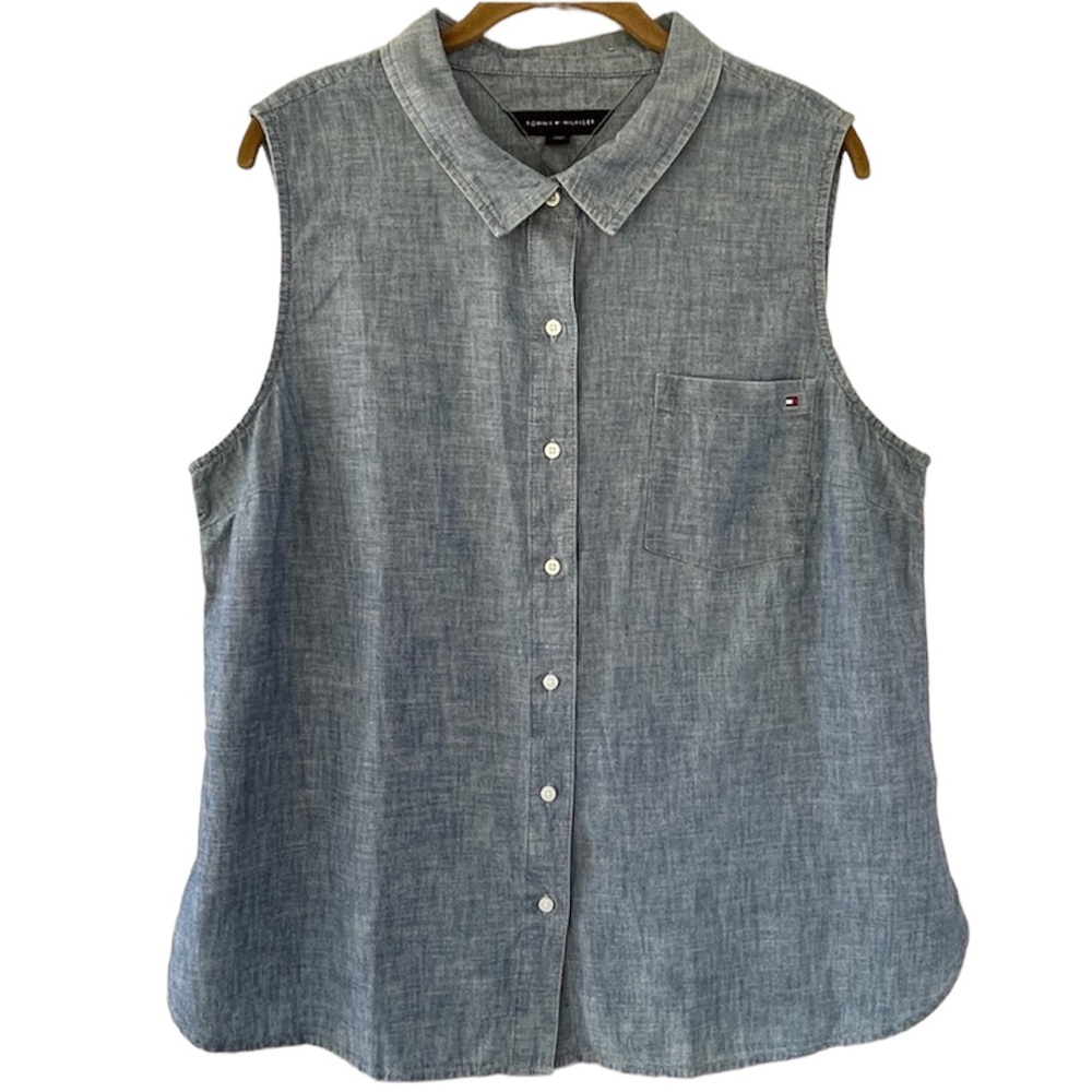 Tommy Hilfiger Chambray Blue Button Down Sleeveless Top Size XL NWT